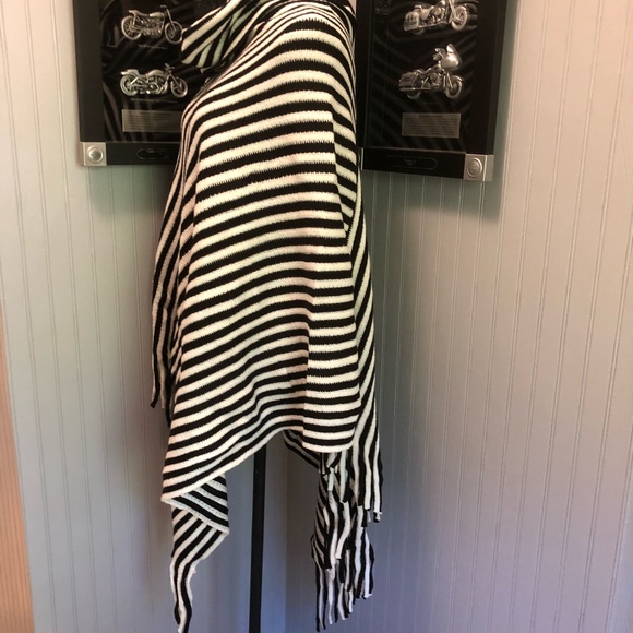 Striped Cowl Neck Poncho - Picture 6 of 8
